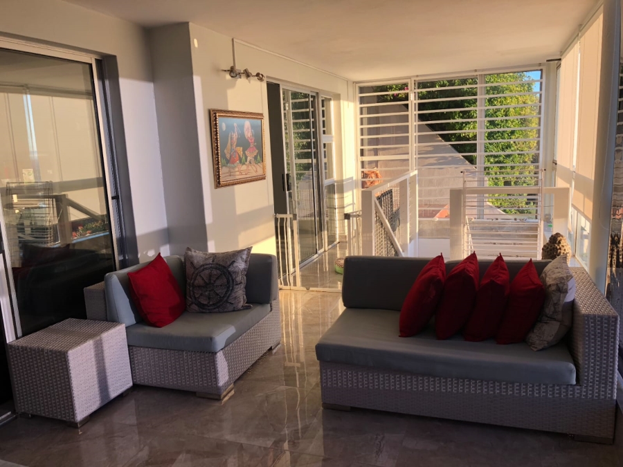 To Let 3 Bedroom Property for Rent in Muizenberg Western Cape